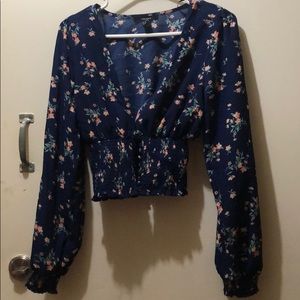 Floral long sleeve crop top